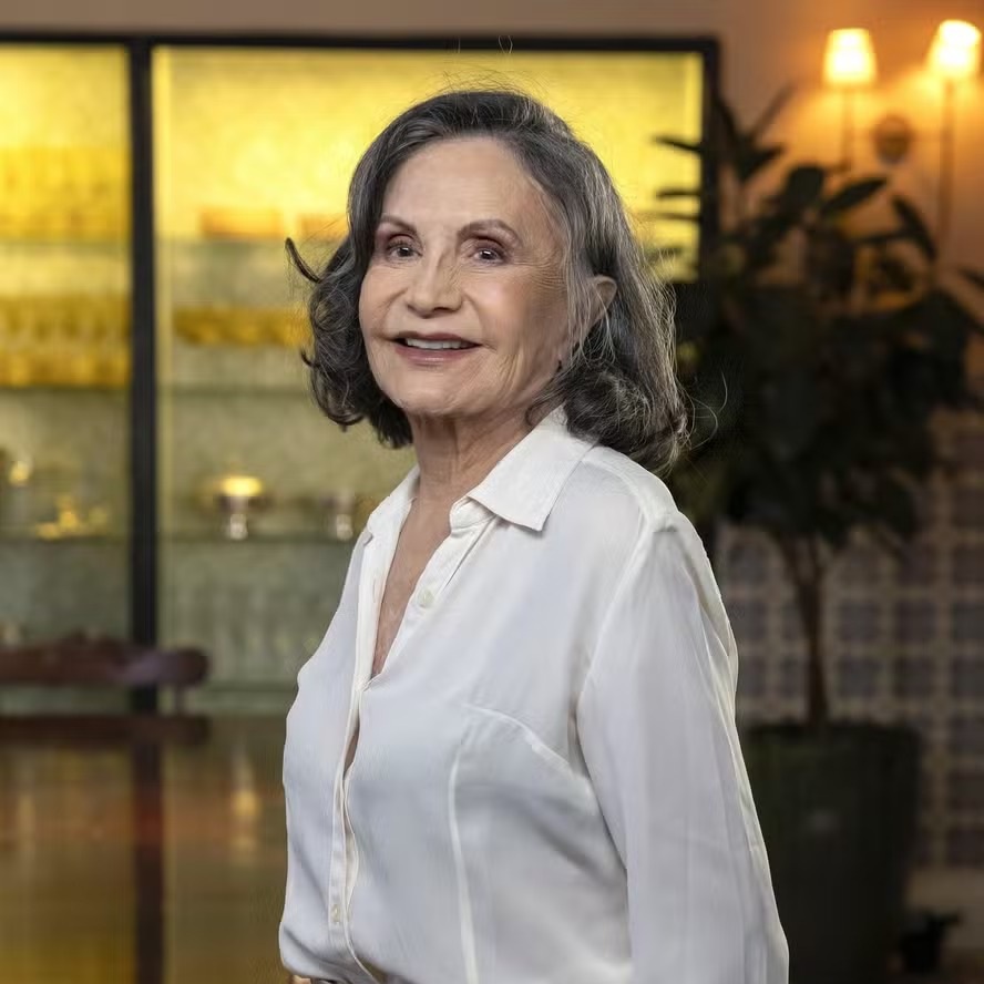 Aos 92 anos, Rosamaria Murtinho reaparece em ‘Dona de mim’ em participação especial