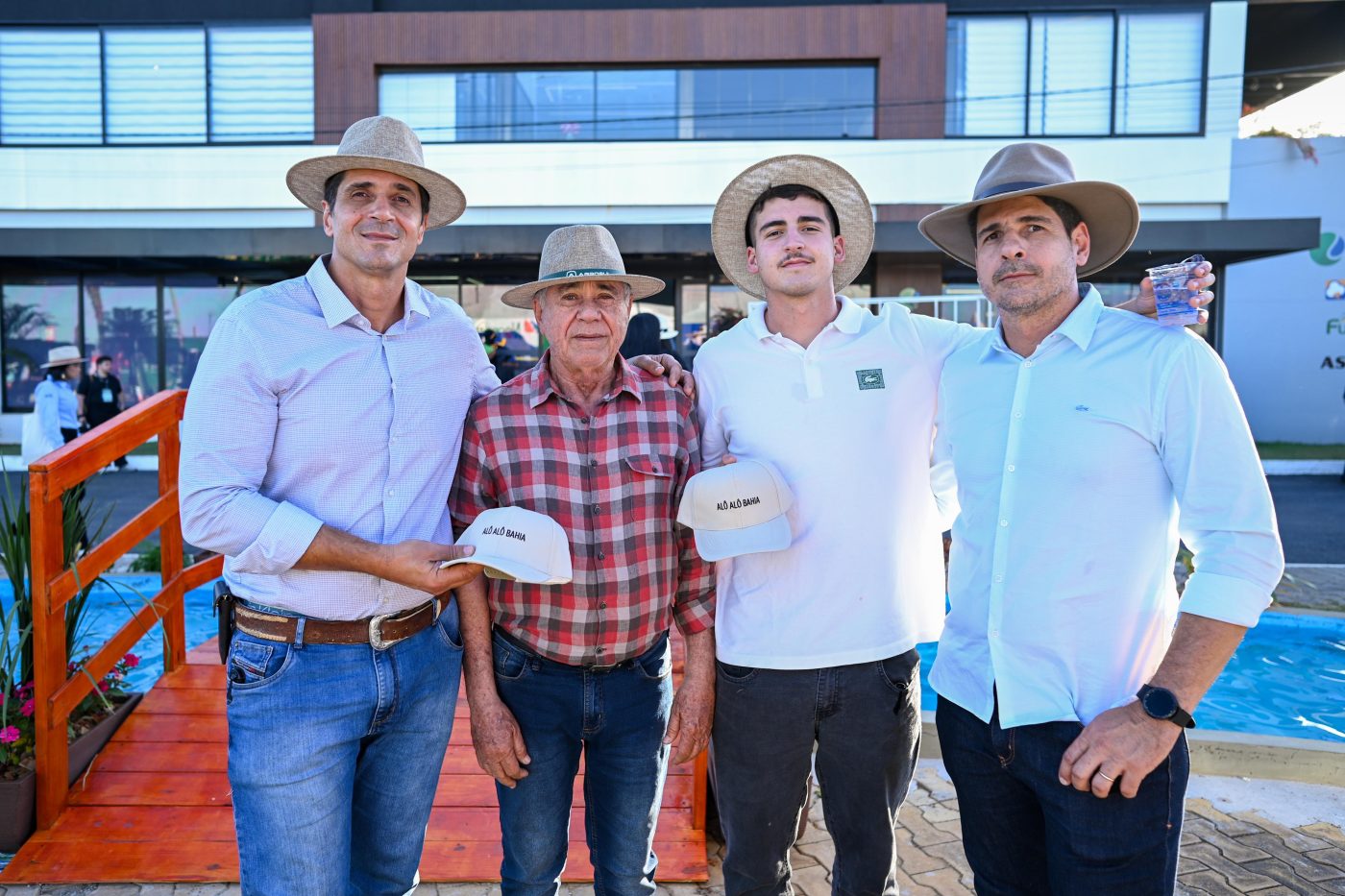 Eder Rezende, Caleb Rezende, Alber Filho e Alber Rezende