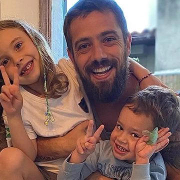 Rafael Cardoso conta como mantém contato com os filhos mesmo sem vê-los há dois anos: ‘Injustiçado’