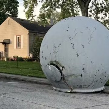 Domo gigante ‘despenca do céu’ e assusta moradores dos EUA