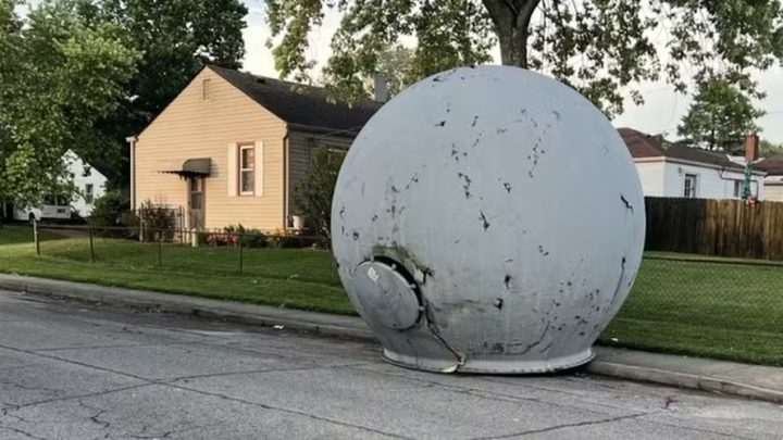 Domo gigante ‘despenca do céu’ e assusta moradores dos EUA