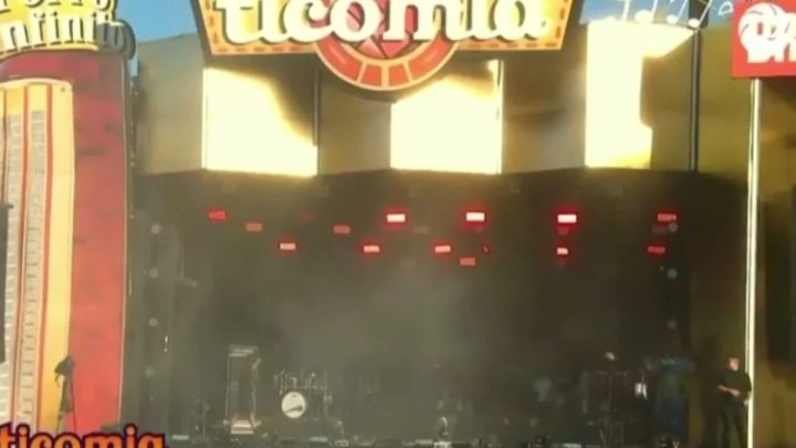 Show de Iguinho e Lulinha é interrompido após princípio de incêndio na Bahia