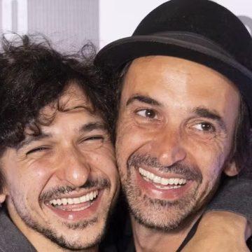 Irmãos na vida real, Julio Andrade e Ravel Andrade serão pai e filho em ‘Raul Seixas: Eu Sou’