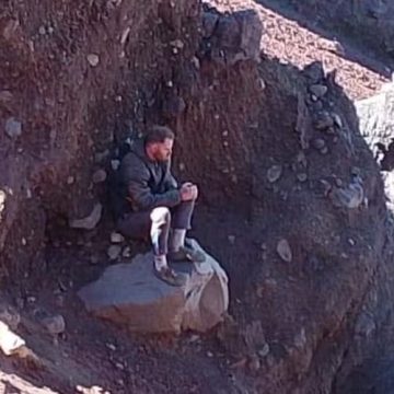 Irlandês foi resgatado ano passado no Monte Rinjani, onde Juliana Martins foi encontrada morta