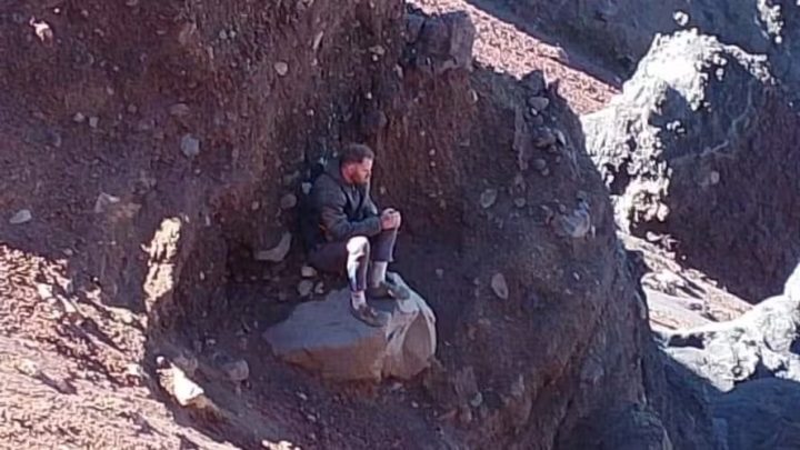 Irlandês foi resgatado ano passado no Monte Rinjani, onde Juliana Martins foi encontrada morta