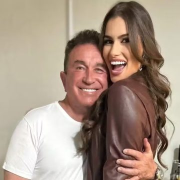 Após rumores de traição, esposa missa mostra videochamadas com Amado Batista: ‘Matando a saudade’