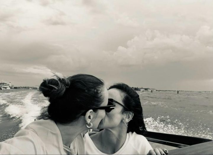 Alice Braga e Renata Brandão trocam homenagens no Dia dos Namorados: ‘Tanto amor’