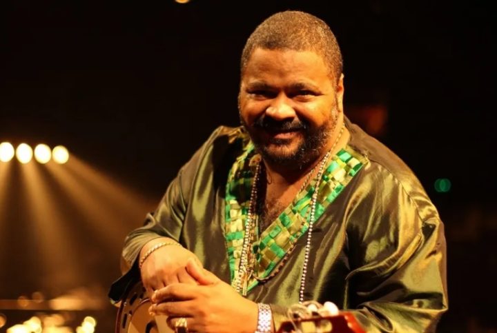 Arlindo Cruz recebe alta após 50 dias de internação