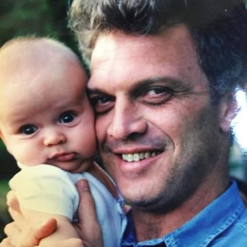 Pedro Bial celebra novo trabalho do filho: ‘Num dia é bebê, no outro canta Chico Buarque’