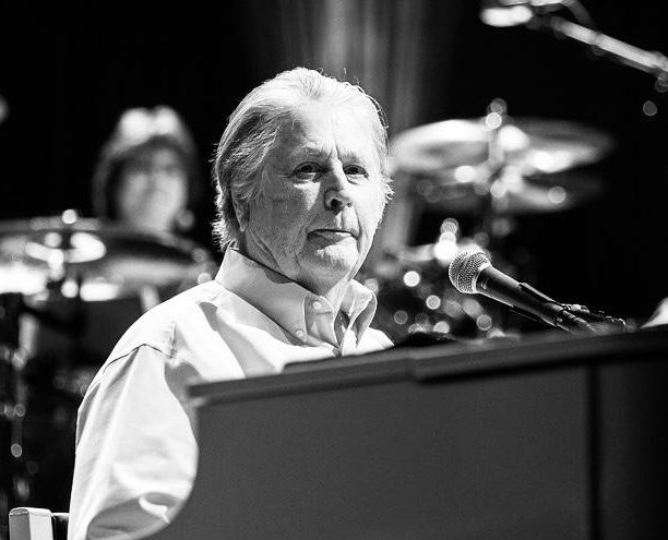 Morre Brian Wilson, fundador dos Beach Boys e ícone do rock