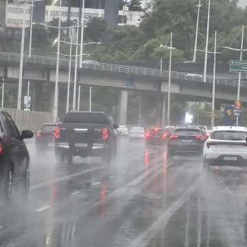 Vai chover mais? Confira previsão para Salvador neste fim de semana
