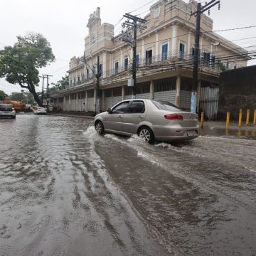 Após feriadão de São João, Salvador tem previsão de chuva e alerta do Inmet