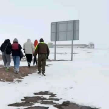 Brasileiros são resgatados após ficarem presos em nevasca no Atacama