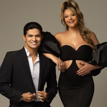Grávida, filha de Tom Cavalcante faz ensaio de fotos com o marido