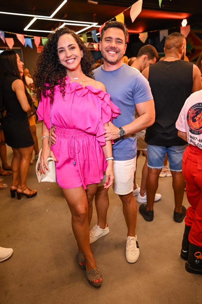 Raphael Oliveira e Jessic Muniz