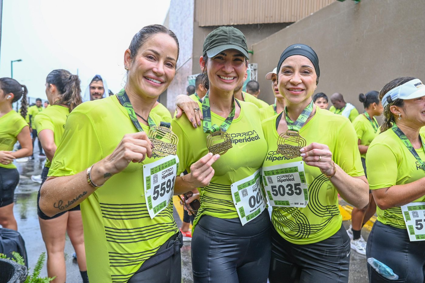 Agda Oliva, Amanda Vasconcelos e Ticiana Goyann