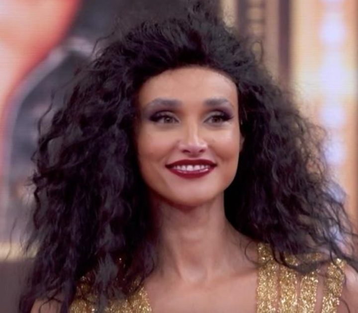 Débora Nascimento revela bissexualidade no Domingão: ‘Celebrando o orgulho’