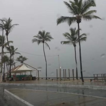 Frente fria chega ao litoral baiano com ventos de até 60 km/h; veja previsão