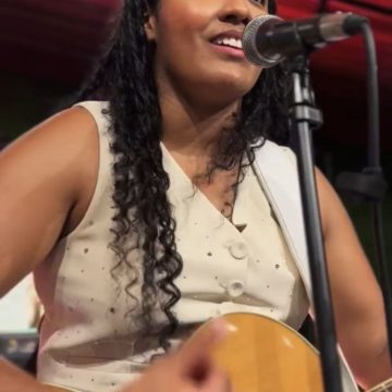 Gabii Dias: nova estrela do arrocha baiano é revelação do Canta Kwai