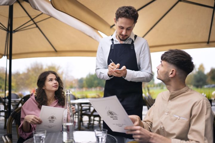 Perrengue à luz de velas: o que deu errado nos restaurantes no Dia dos Namorados