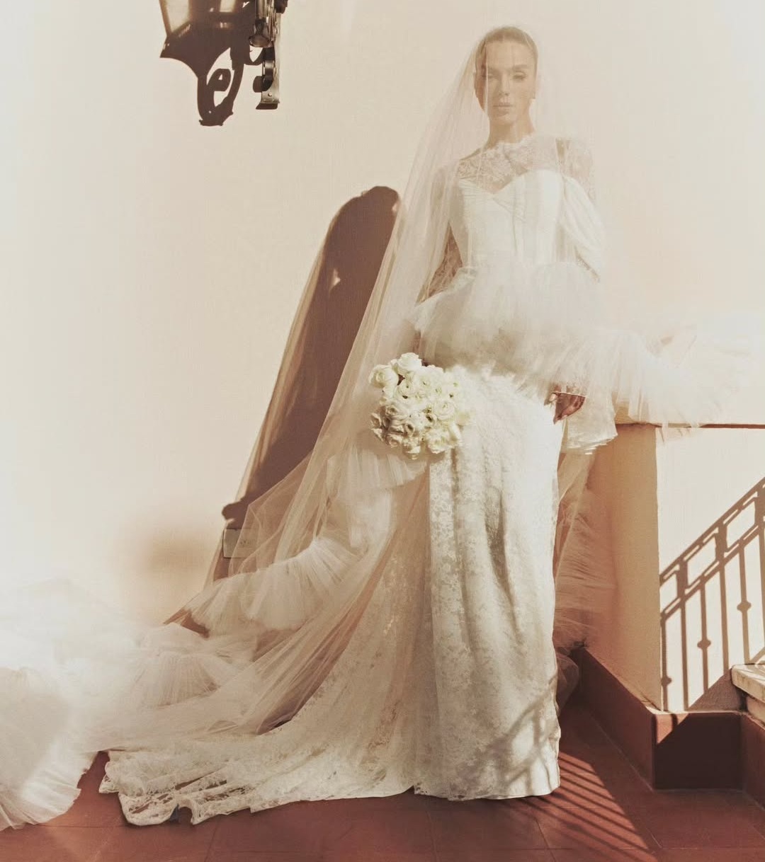 Giovanna Lancellotti escolhe vestido de estilista italiano para segundo casamento; veja fotos