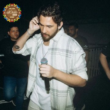 Confira a ordem dos shows deste domingo (22) no Parque de Exposições; festa segue até segunda-feira (23)