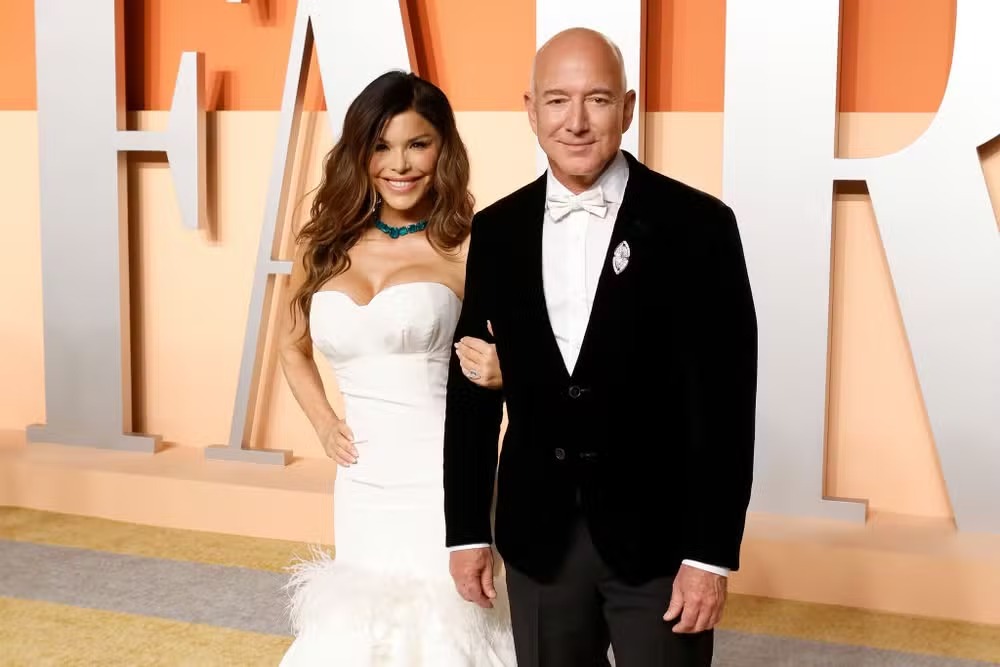 Casamento de Jeff Bezos e Lauren Sánchez agita Veneza e levanta protestos: luxo, sigilo e disputas nos canais da cidade