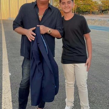 Vídeo: Fã mirim João Vitor vive momento emocionante ao cantar para o ídolo Leonardo em cidade na BA
