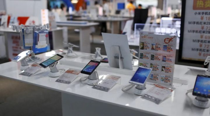 Marca chinesa Jovi chega ao mercado de smartphones do Brasil neste domingo