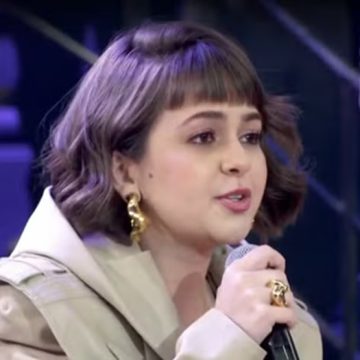 Klara Castanho surpreende web ao cantar música de Marília Mendonça; veja vídeo
