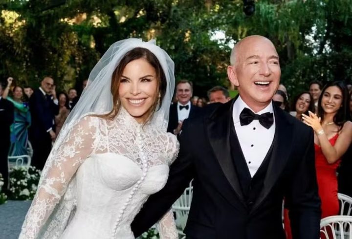 Jeff Bezos e Lauren Sanchez compartilham primeiro registro do casamento luxuoso na Itália