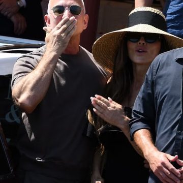 Jeff Bezos e Lauren Sánchez curtem com almoço discreto em Veneza após casamento milionário