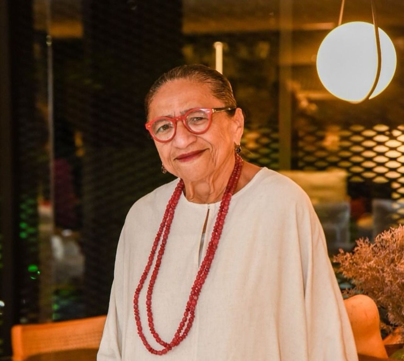 Licia Fabio anuncia festa de São João em palacete no Centro de Salvador