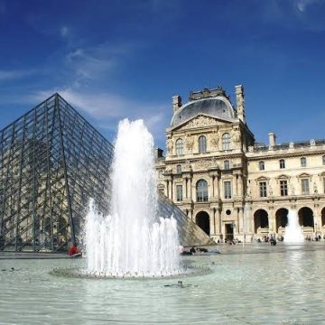 Louvre fecha de surpresa com greve de funcionários e expõe crise do turismo de massa