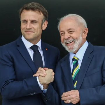 Lula pede que Macron “abra seu coração” para acordo com Mercosul