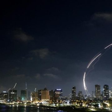 Mais de 40 autoridades brasileiras estão em Israel em meio aos ataques do Irã