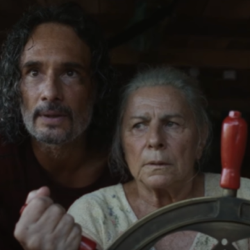 Filme brasileiro premiado em Berlim, ‘O Último Azul’ ganha novo trailer; assista