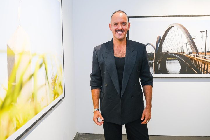 Fotógrafo e publicitário baiano Paulo Leone inaugura exposição sobre arquitetura modernista de Brasília