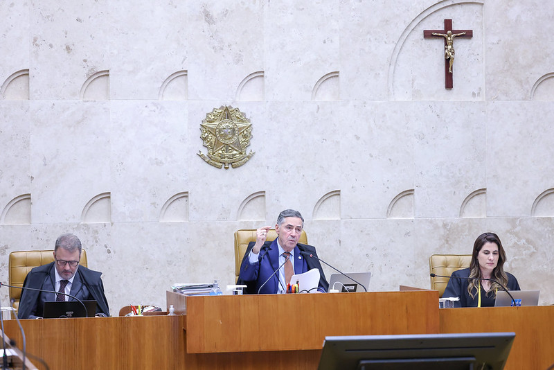 STF adia julgamento sobre revisão do Marco Civil da Internet