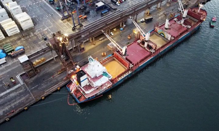 Movimentação portuária bate recorde por dois meses seguidos