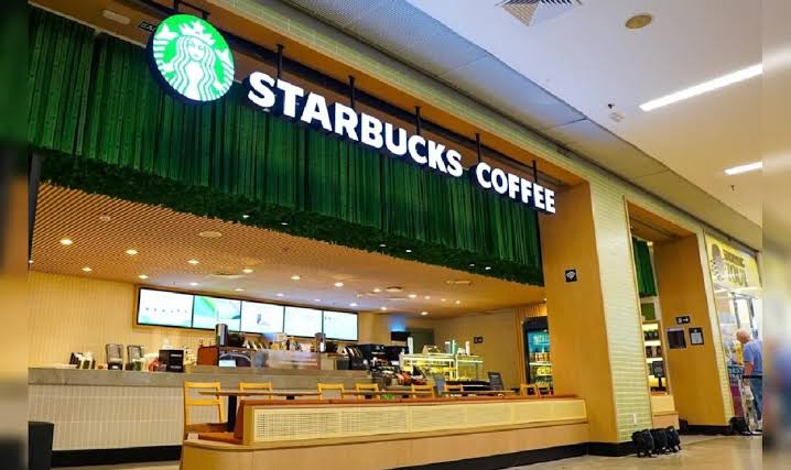 Café de graça marca nova fase da Starbucks no Brasil sob nova gestão