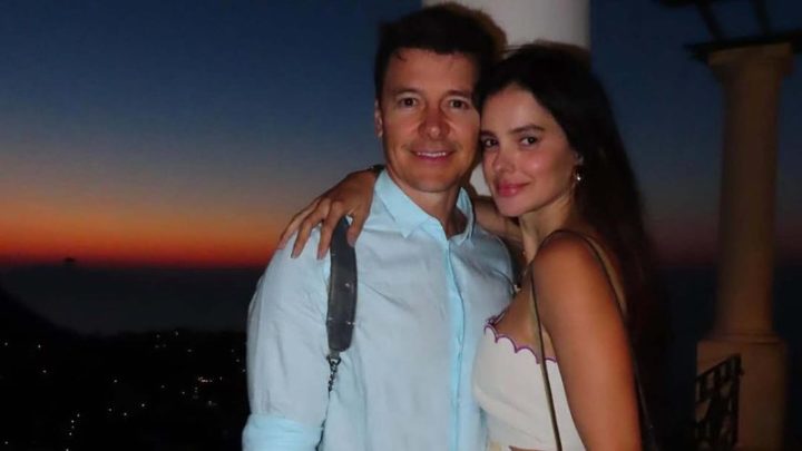 Vera Viel compartilha fotos de viagem de férias em família em Capri