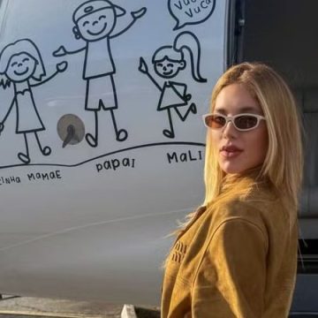 Virginia viaja em jatinho dado a Zé Felipe e mostra adesivo da família intacto