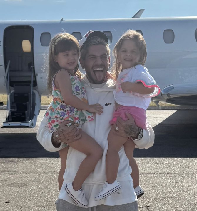 Zé Felipe reencontra as filhas pela primeira vez após separação de Virginia