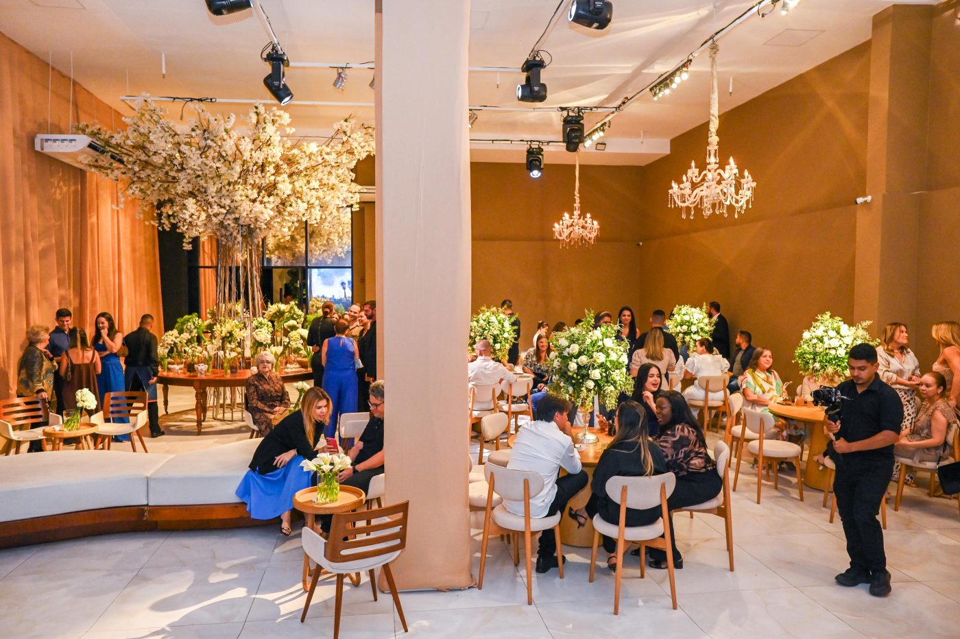 Boulevard Hall