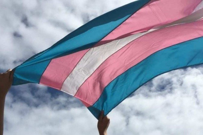 Comitê Olímpico dos EUA proíbe mulheres trans em competições femininas
