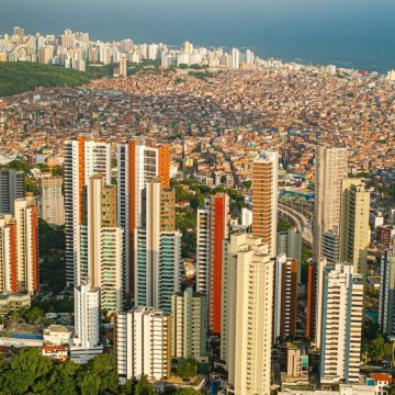 Salvador bate recorde na abertura de empresas no primeiro semestre de 2025