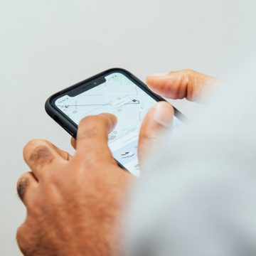 Uber libera conta sênior em todo Brasil com recursos voltados para idosos