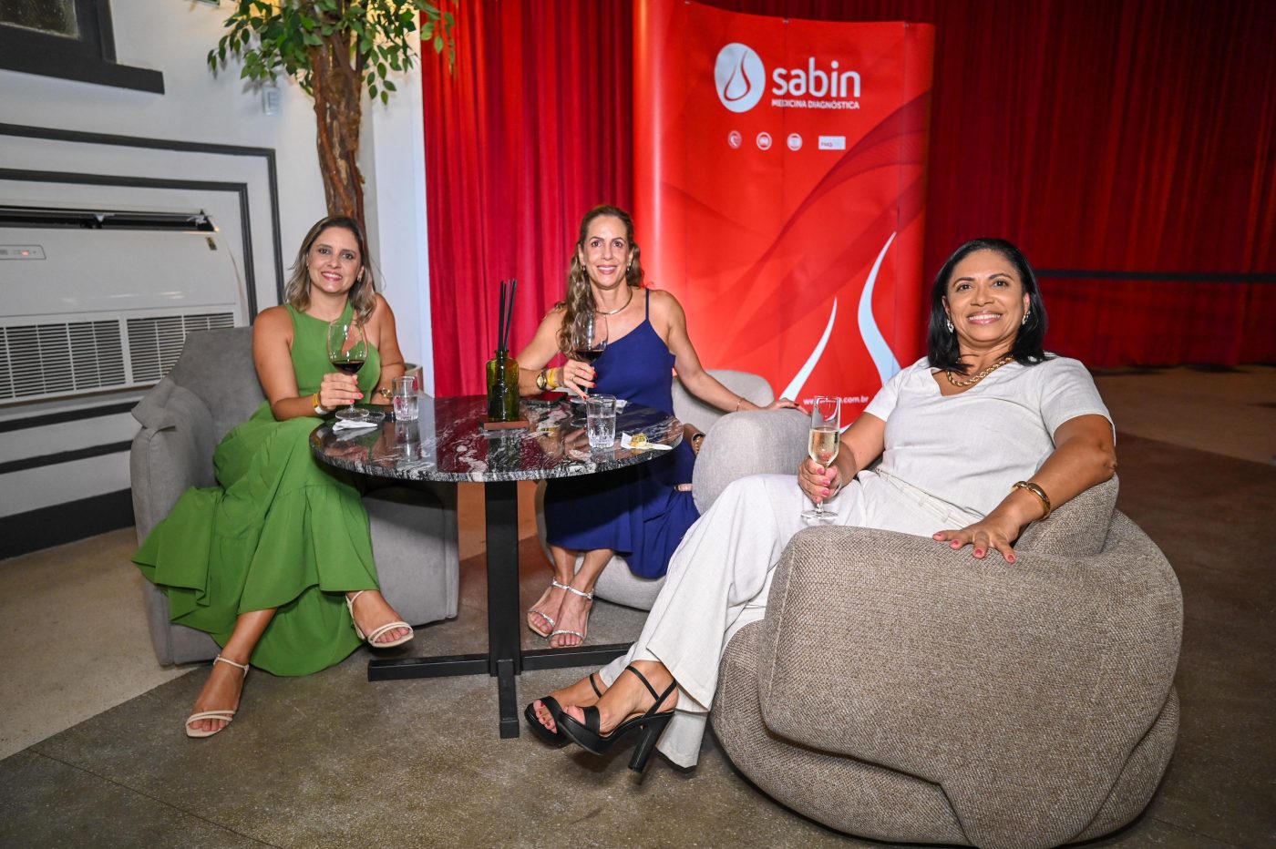 Polliana Torres, Ana Paula Amaral e Luciana Bomfim