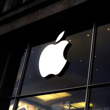 Apple vai encerrar atividades de loja na China pela primeira vez